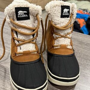 Sorel Women’s Out N About IV